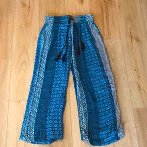 NWOT New Directions Black Blue Print Wide Leg Rayon Beach Pants Size Small